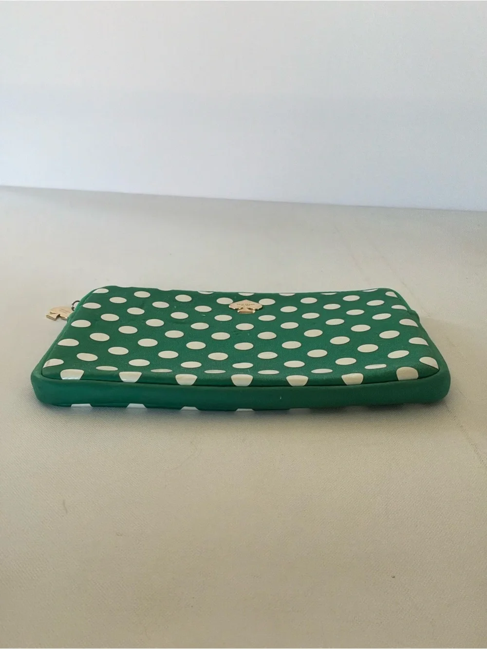 Kate Spade New York Green White Polka Dot Padded Tablet Sleeve E-Reader Case